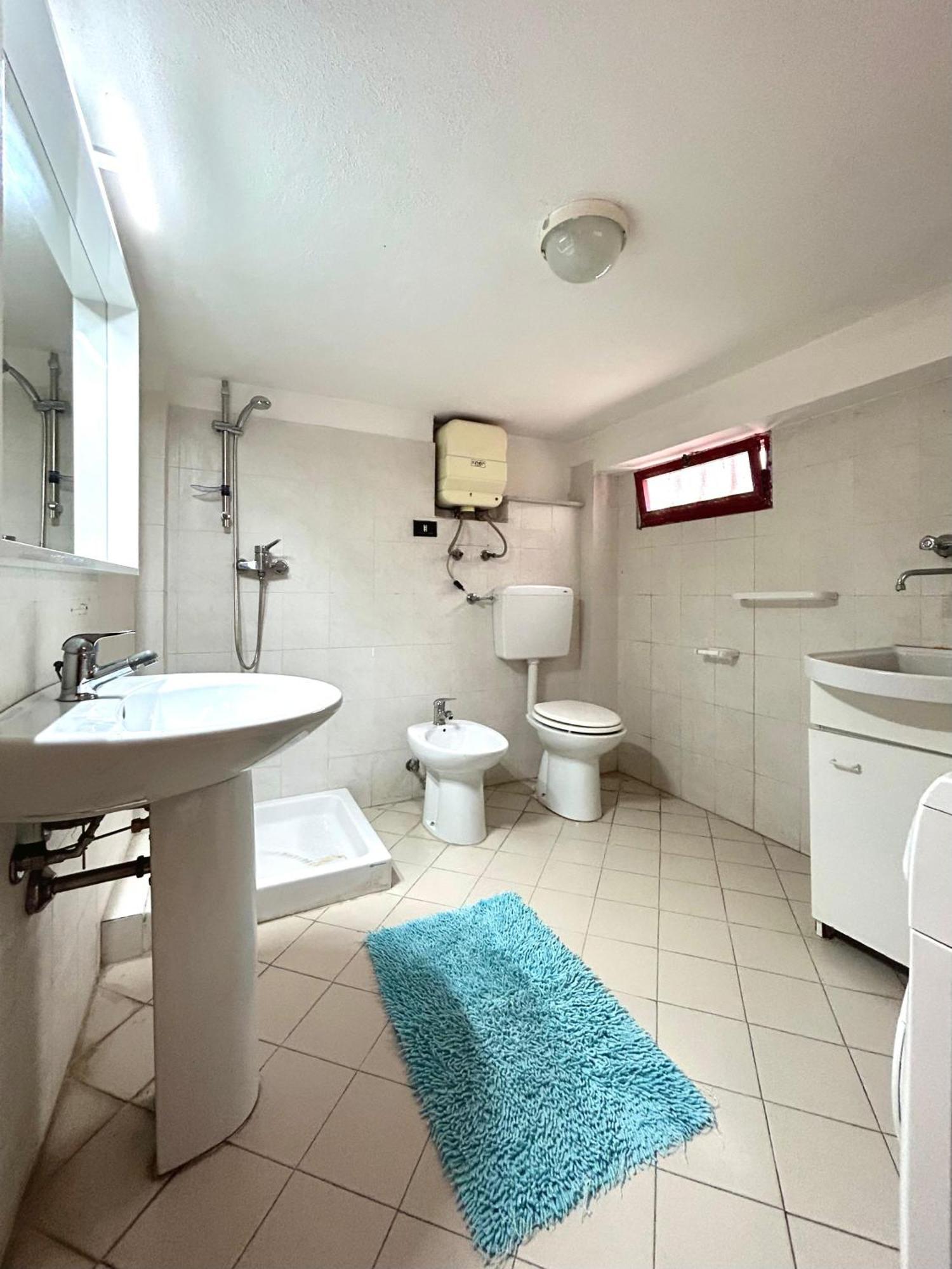 Villa Vista Mare Su Tre Piani Con Giardino à Falerna Extérieur photo