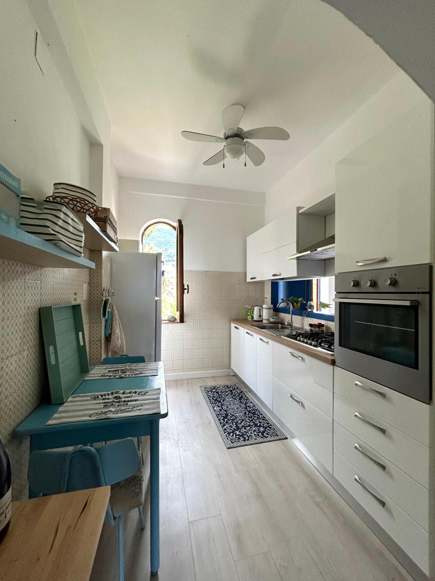 Villa Vista Mare Su Tre Piani Con Giardino à Falerna Extérieur photo